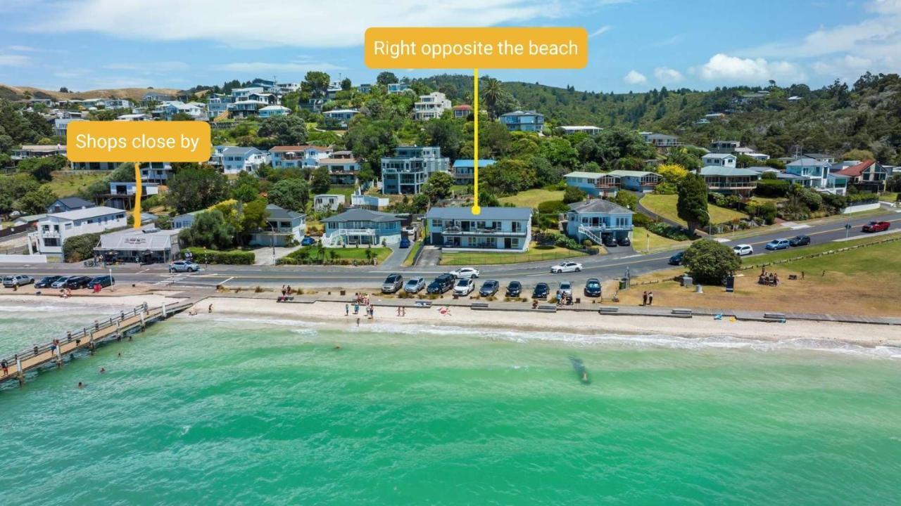 Beach Front Resort! Maraetai 외부 사진
